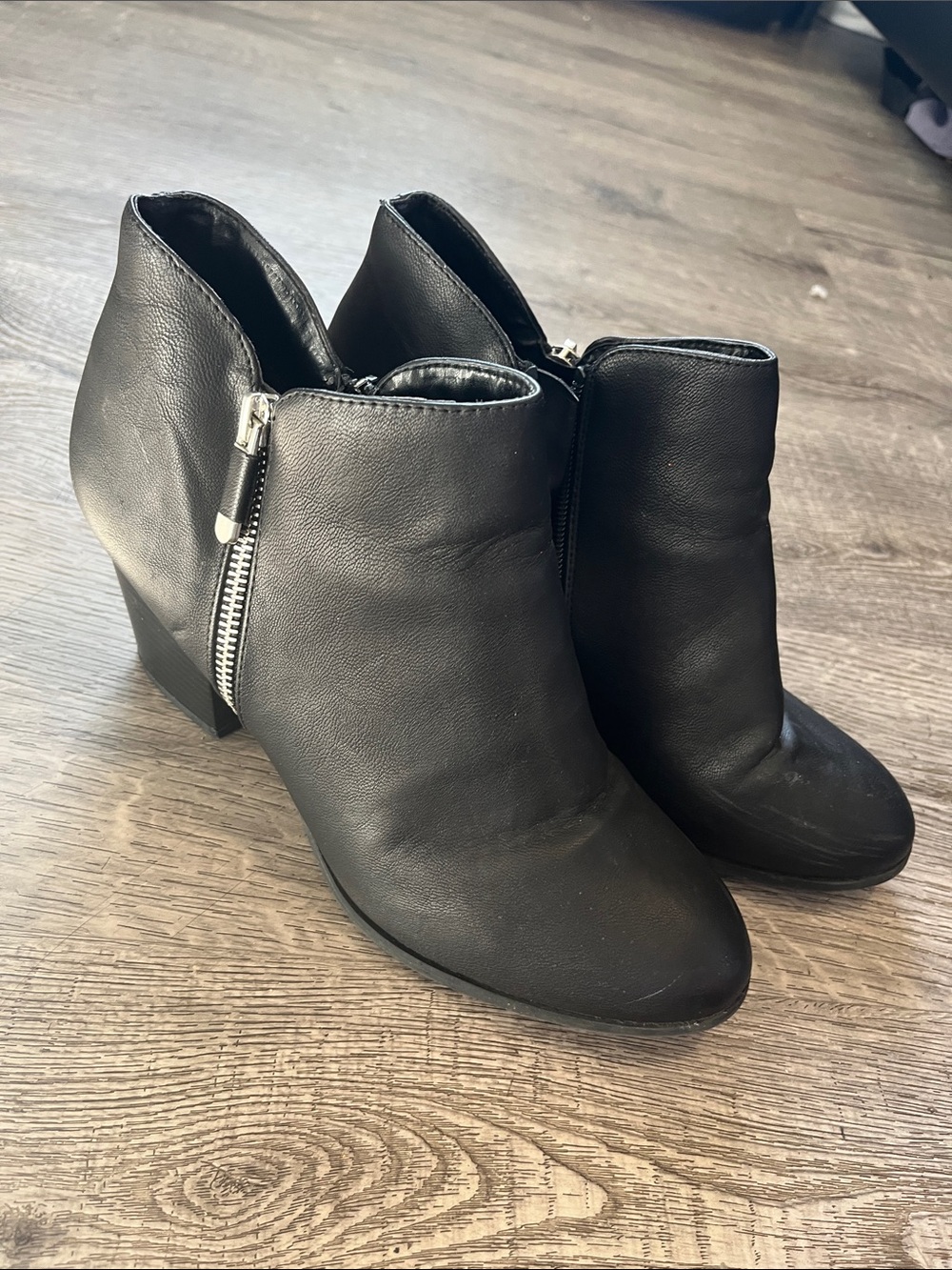 Black Ankle Booties with Side Zipper - Womens